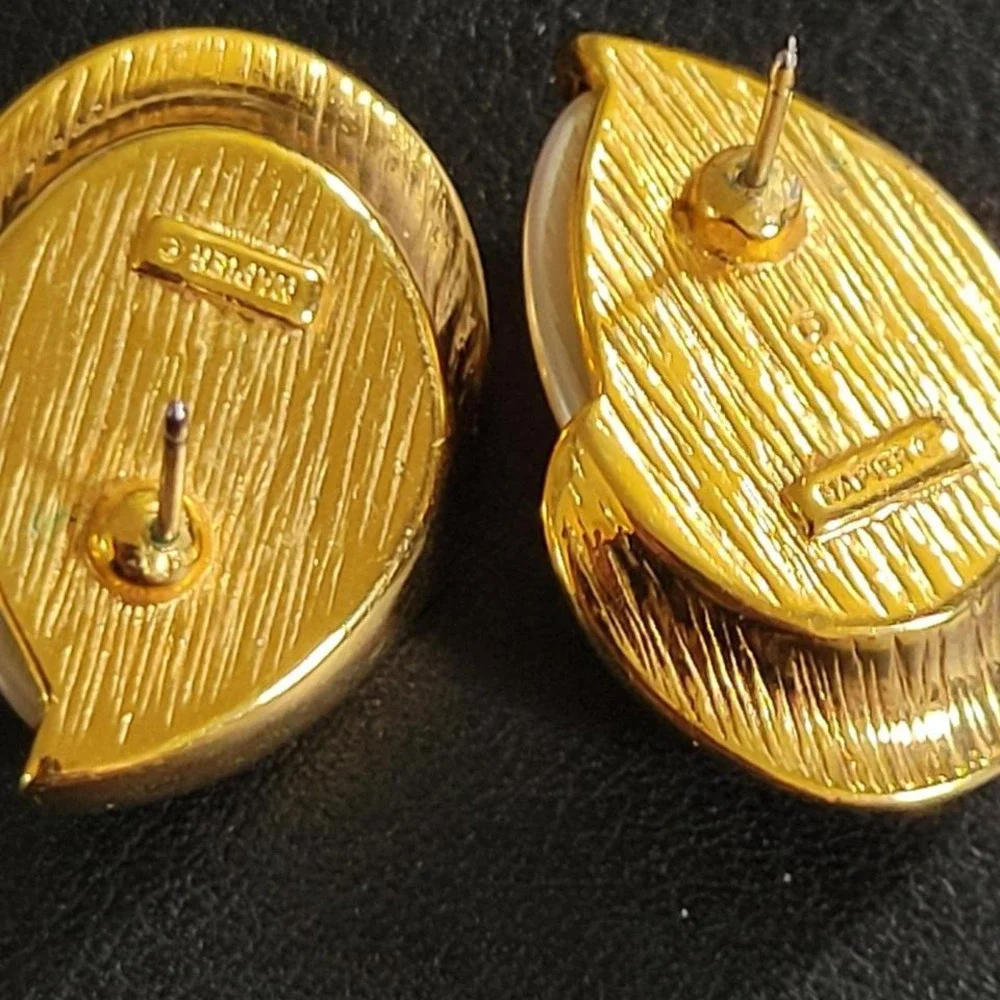 Napier Faux Pearl Teardrop Studs Gold Tone‎ OS EXC